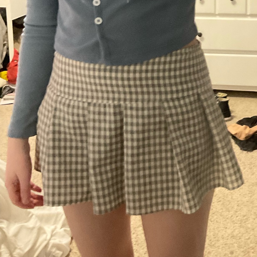 plaid white and black forever 22 skirt